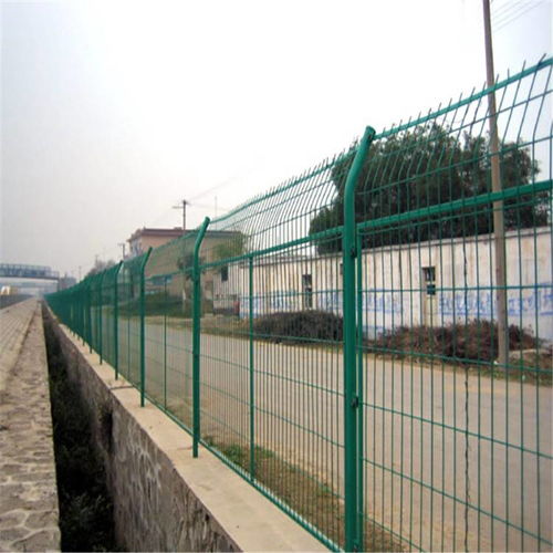廠區(qū)用防護(hù)柵欄 工廠車間隔離防護(hù)圍欄